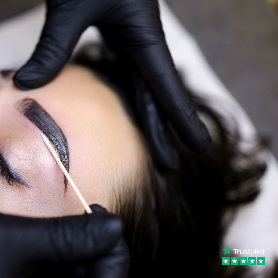 Henna Brows Classroom Training